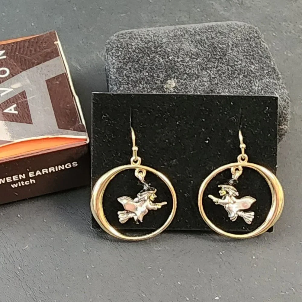 Avon Halloween Earrings Set of 3 - Picture 6 of 6